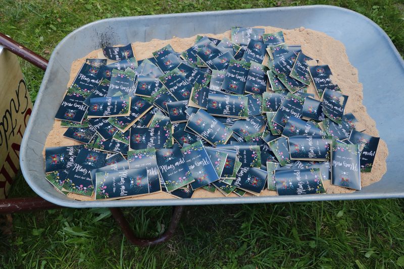 K20240720-22246-UNIKAT