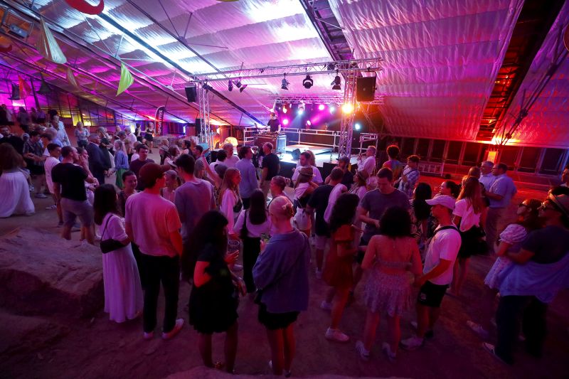 K20240720-40232-UNIKAT